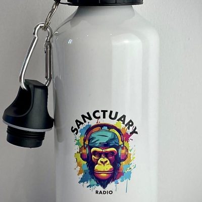 FRONT OF ALUMINIUM WATER BOTTLE