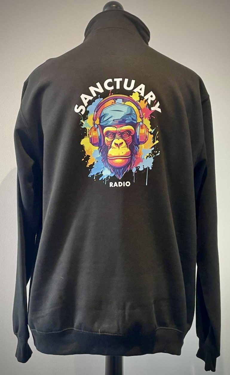 REAR OF UNISEX SWEATSHIRT